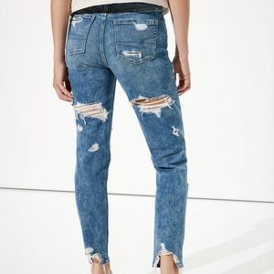 American eagle mom jeans